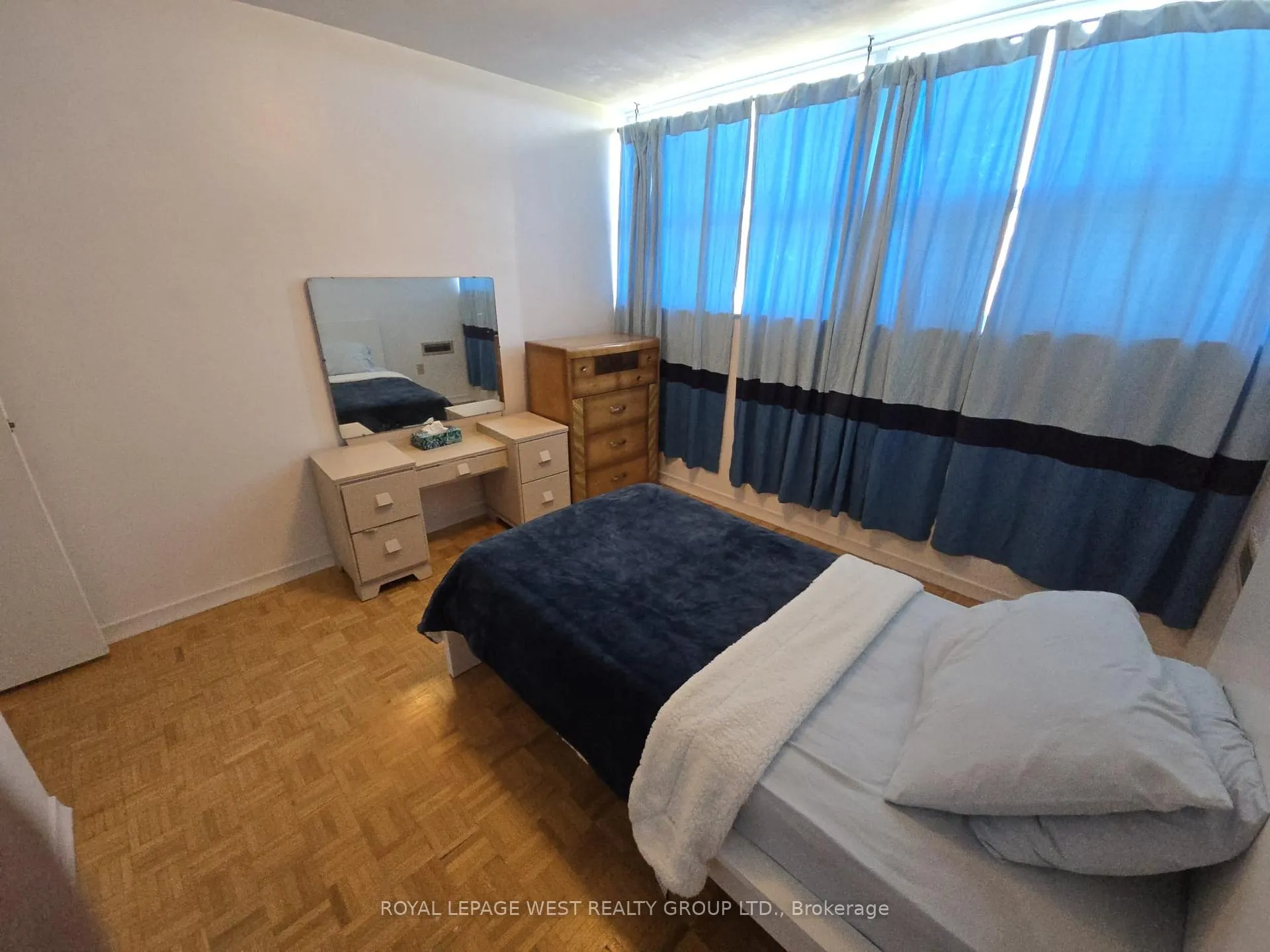 Photo 10 of Unit 608, 3555 Bathurst Street, Toronto, Bedford Park-Nortown — HOMEH