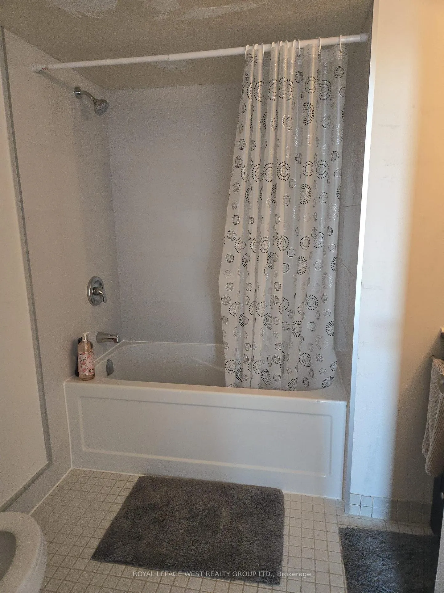 Photo 11 of Unit 608, 3555 Bathurst Street, Toronto, Bedford Park-Nortown — HOMEH