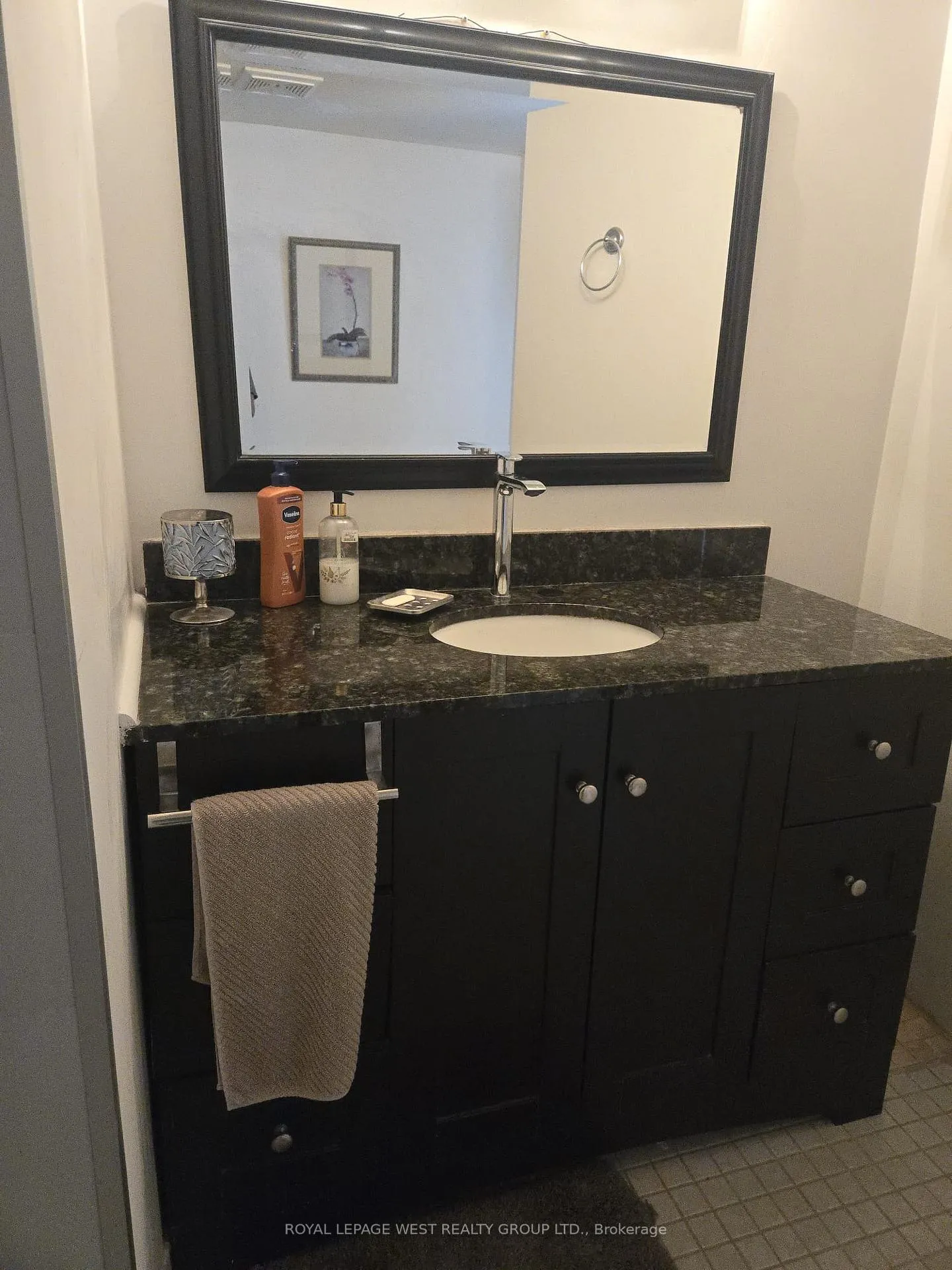 Photo 12 of Unit 608, 3555 Bathurst Street, Toronto, Bedford Park-Nortown — HOMEH