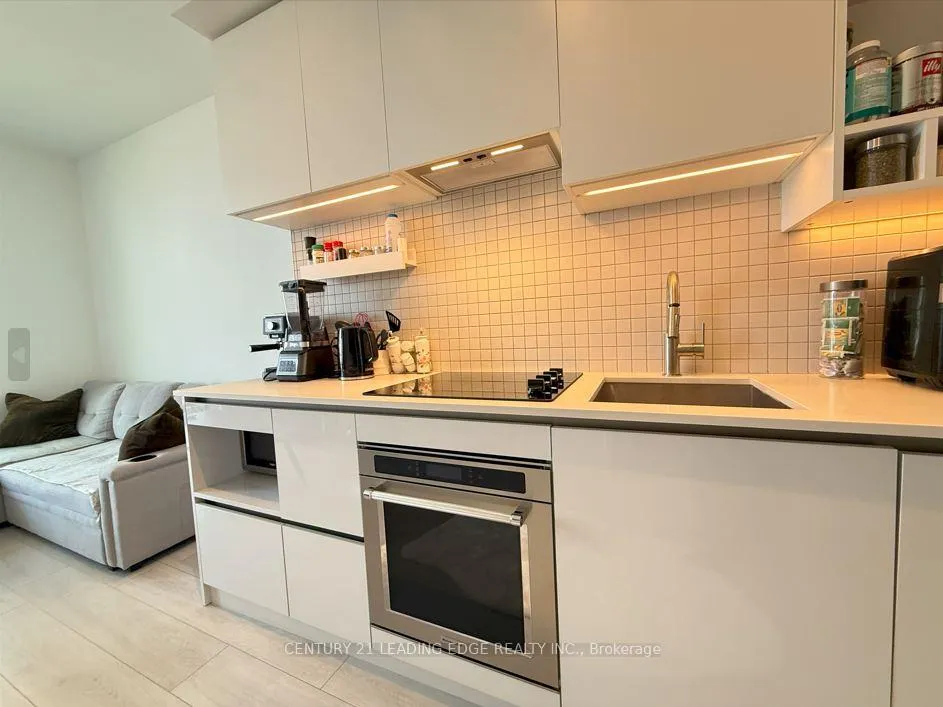 Photo 2 of Unit 5515, 950 Portage Parkway N, Vaughan, Vaughan Corporate Centre — HOMEH
