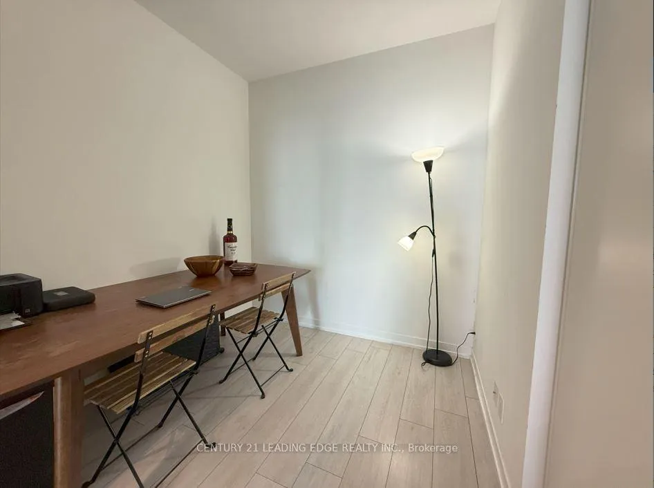Photo 15 of Unit 5515, 950 Portage Parkway N, Vaughan, Vaughan Corporate Centre — HOMEH