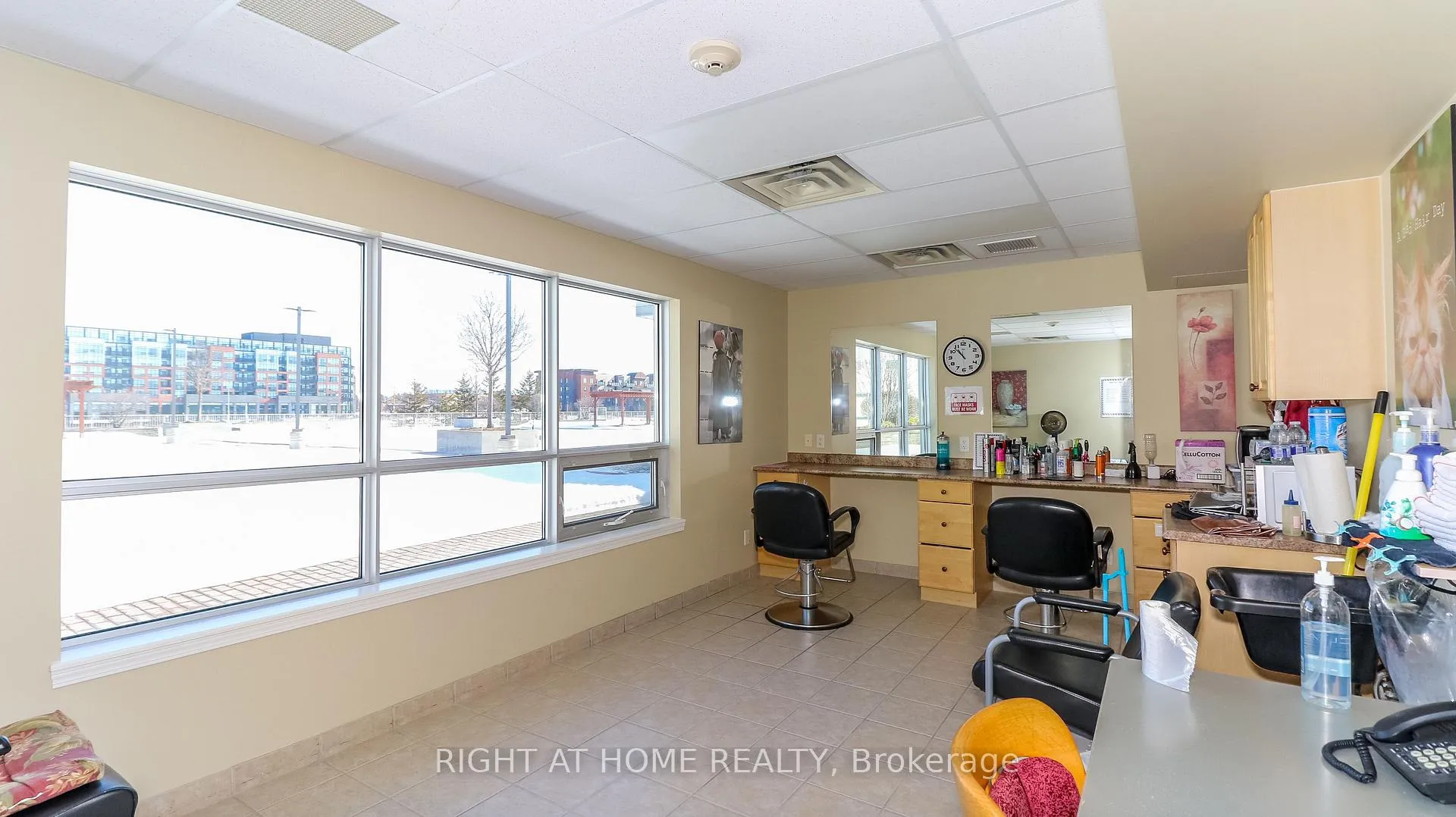 Photo 5 of Unit 417, 90 Dean Avenue, Barrie, Painswick South — HOMEH