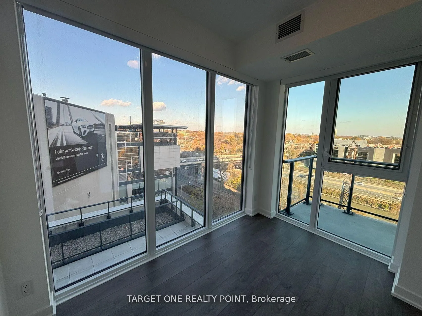 Photo 3 of Unit 601, 5 Defries Street, Toronto, Regent Park — HOMEH