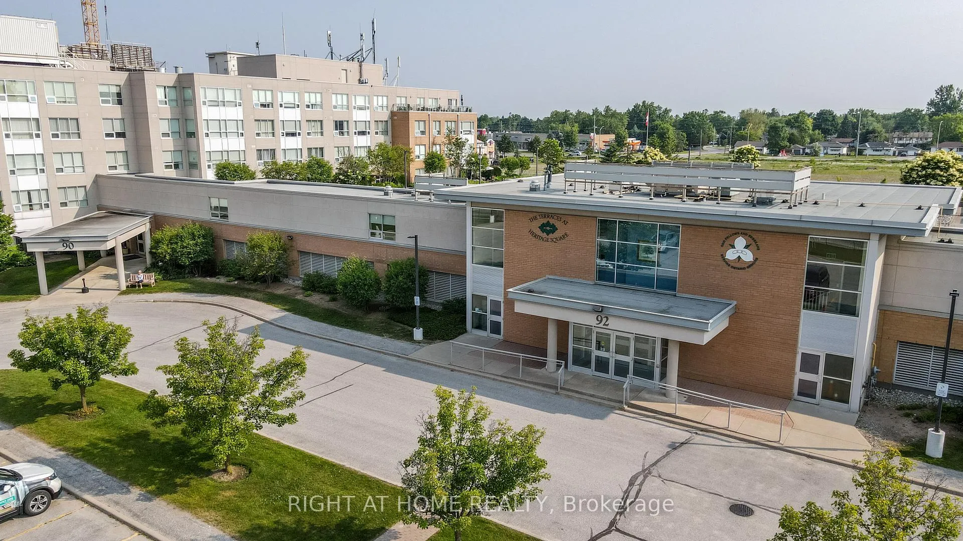Photo 13 of Unit 507, 90 Dean Avenue, Barrie, Painswick South — HOMEH