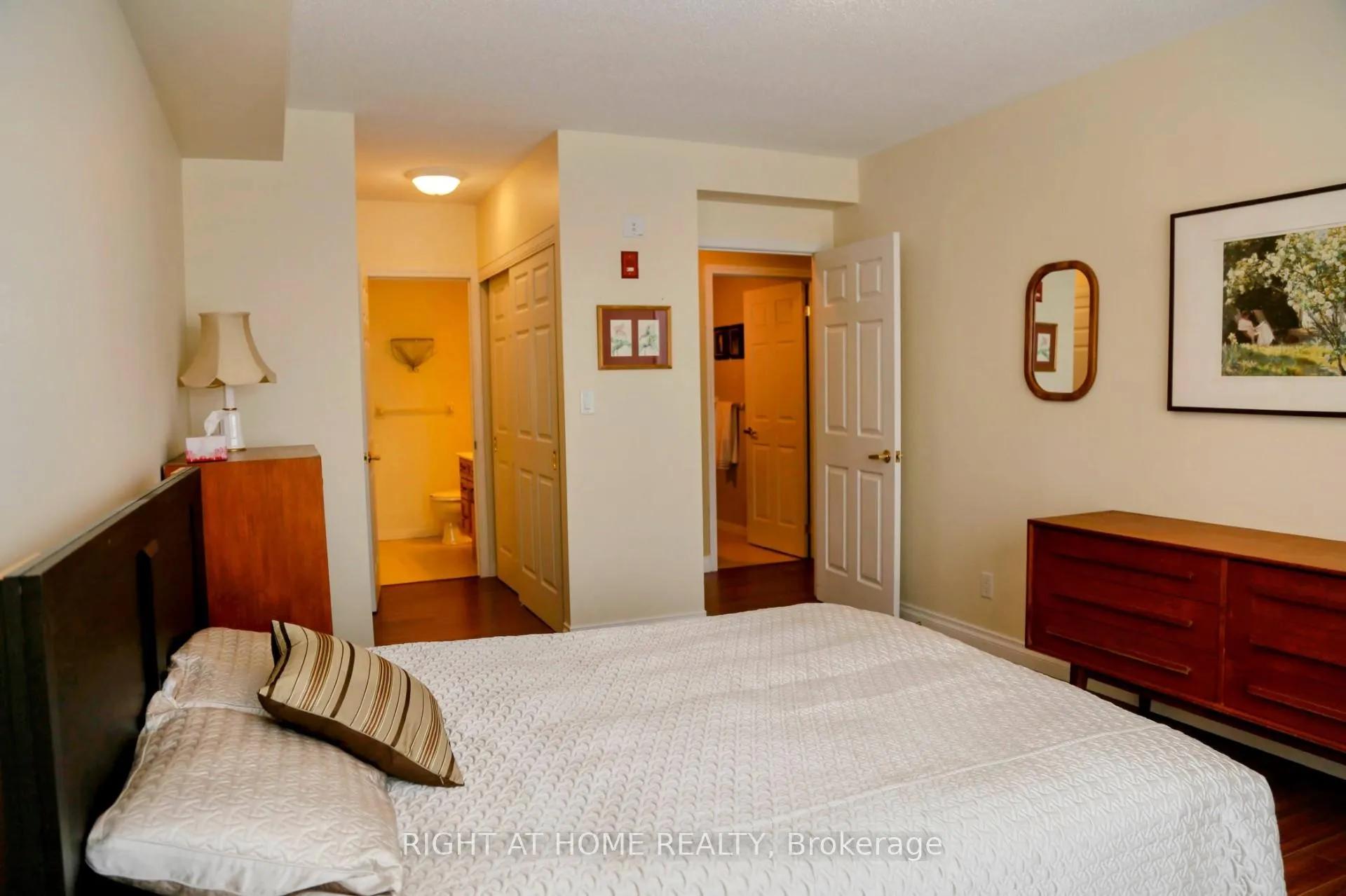 Photo 29 of Unit 507, 90 Dean Avenue, Barrie, Painswick South — HOMEH