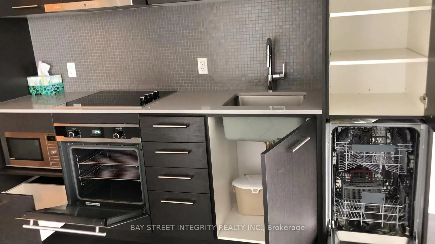 Photo 5 of Unit 4610, 87 Peter Street, Toronto, Waterfront Communities — HOMEH