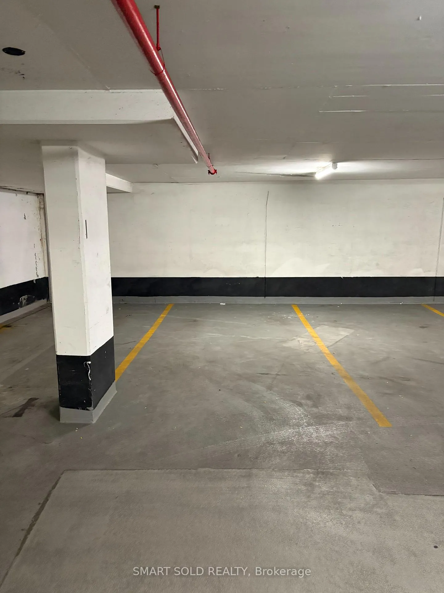Front of Unit P4-01, 763 Bay Street