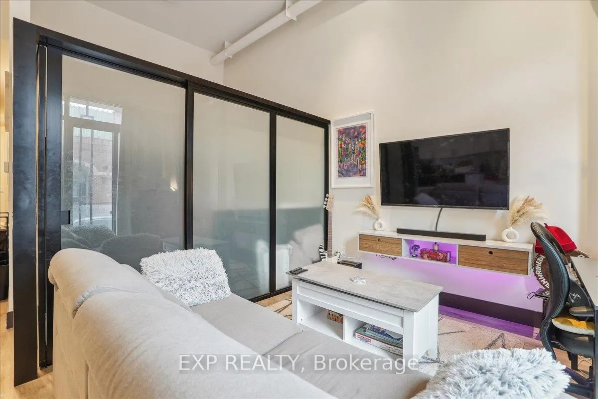 Photo 13 of Unit 105, 121 King Street E, Hamilton, Beasley — HOMEH