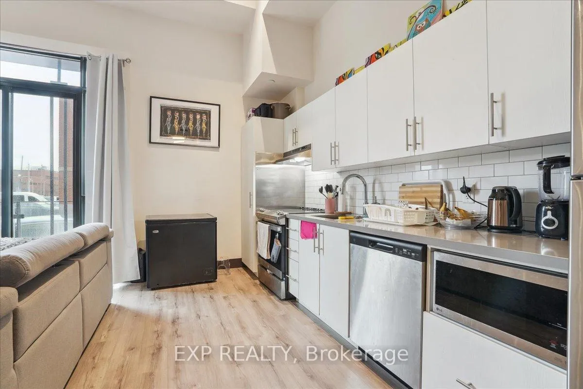 Photo 20 of Unit 105, 121 King Street E, Hamilton, Beasley — HOMEH