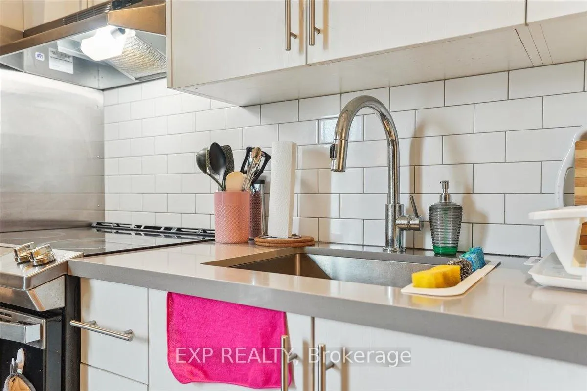 Photo 21 of Unit 105, 121 King Street E, Hamilton, Beasley — HOMEH