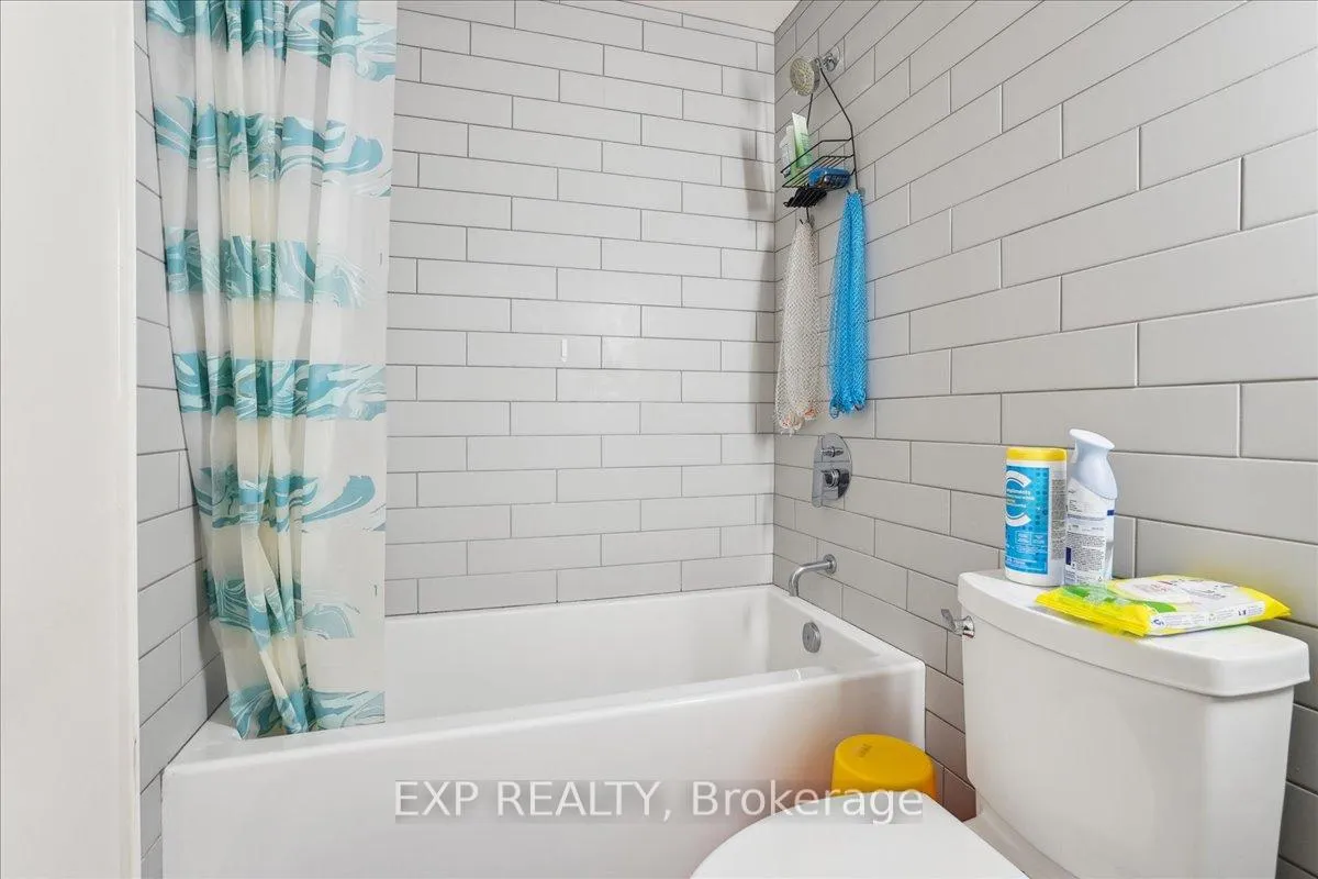 Photo 25 of Unit 105, 121 King Street E, Hamilton, Beasley — HOMEH