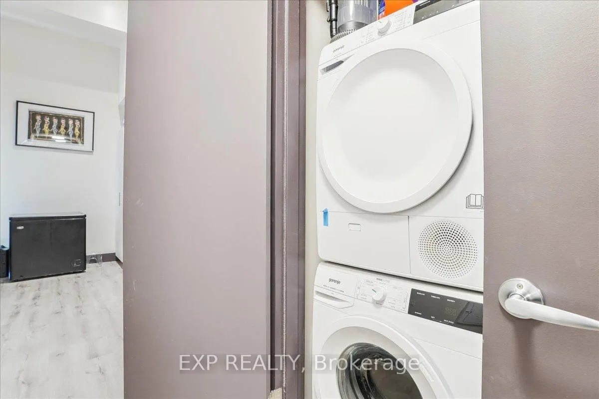 Photo 26 of Unit 105, 121 King Street E, Hamilton, Beasley — HOMEH