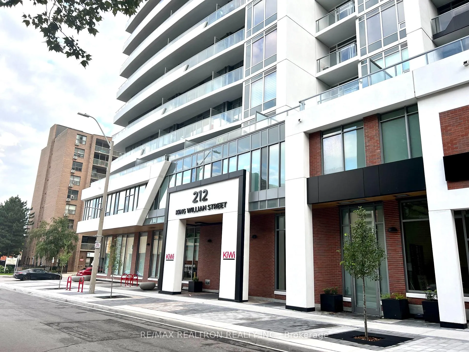Photo 1 of Unit 802, 212 King William Street, Hamilton, Beasley — HOMEH