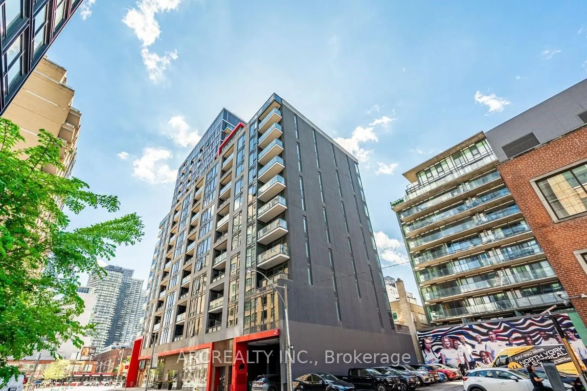 Photo of Unit 404, 435 Richmond Street W