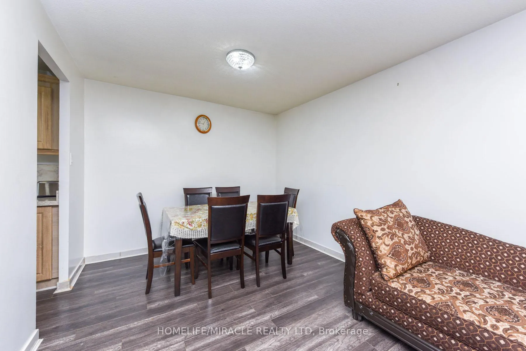Photo 7 of Unit 2005, 18 Knightbridge Road, Brampton, Bramalea South Industrial — HOMEH