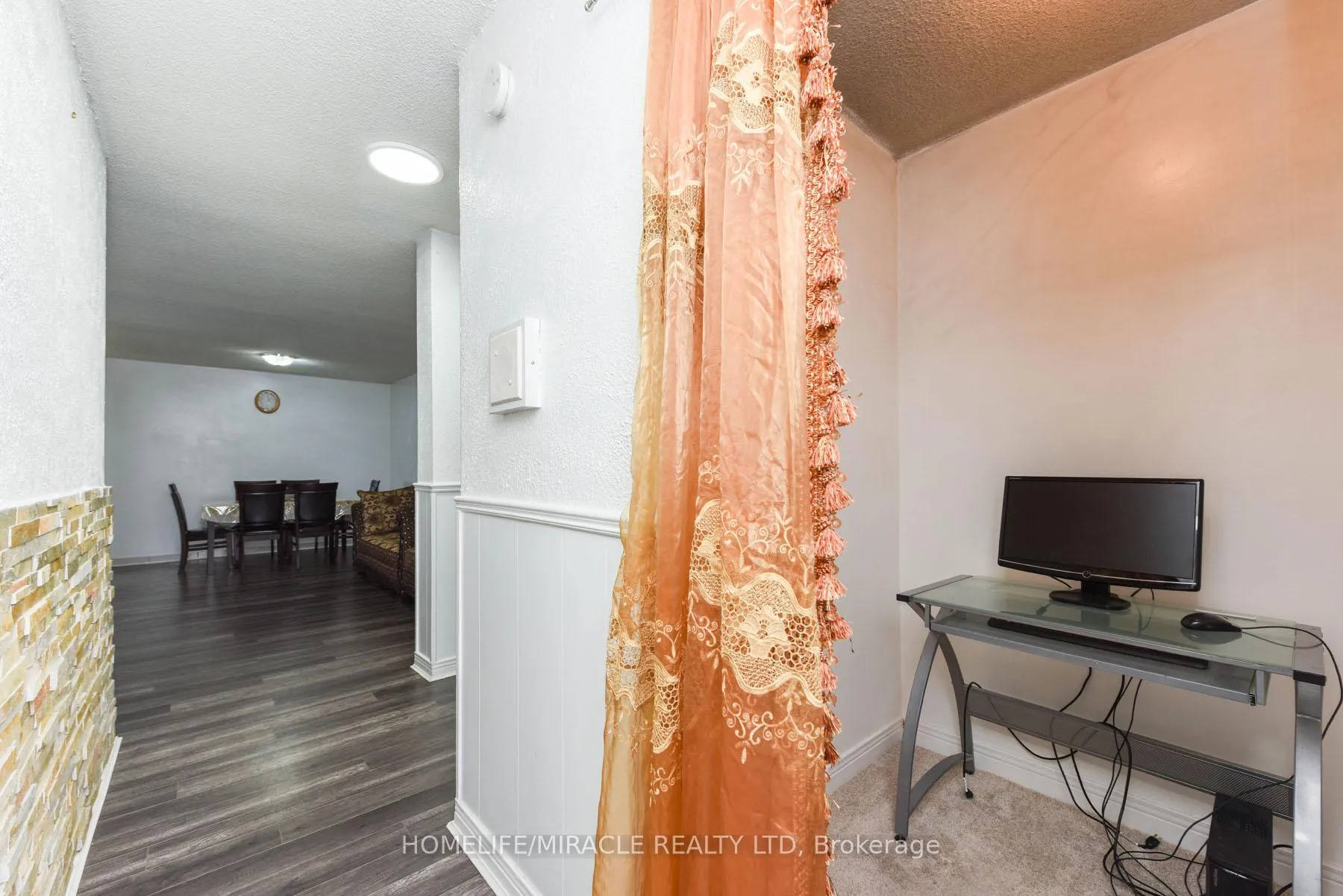 Photo 21 of Unit 2005, 18 Knightbridge Road, Brampton, Bramalea South Industrial — HOMEH