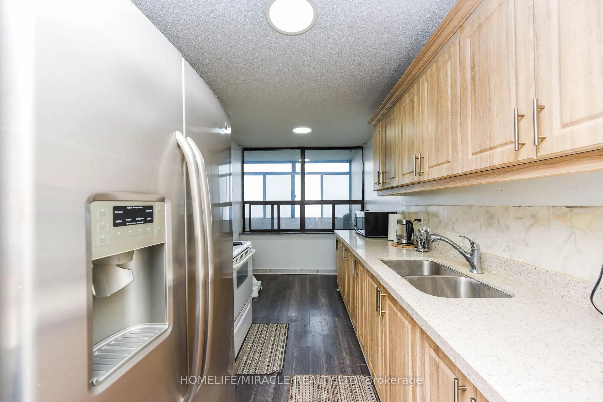 Photo 27 of Unit 2005, 18 Knightbridge Road, Brampton, Bramalea South Industrial — HOMEH