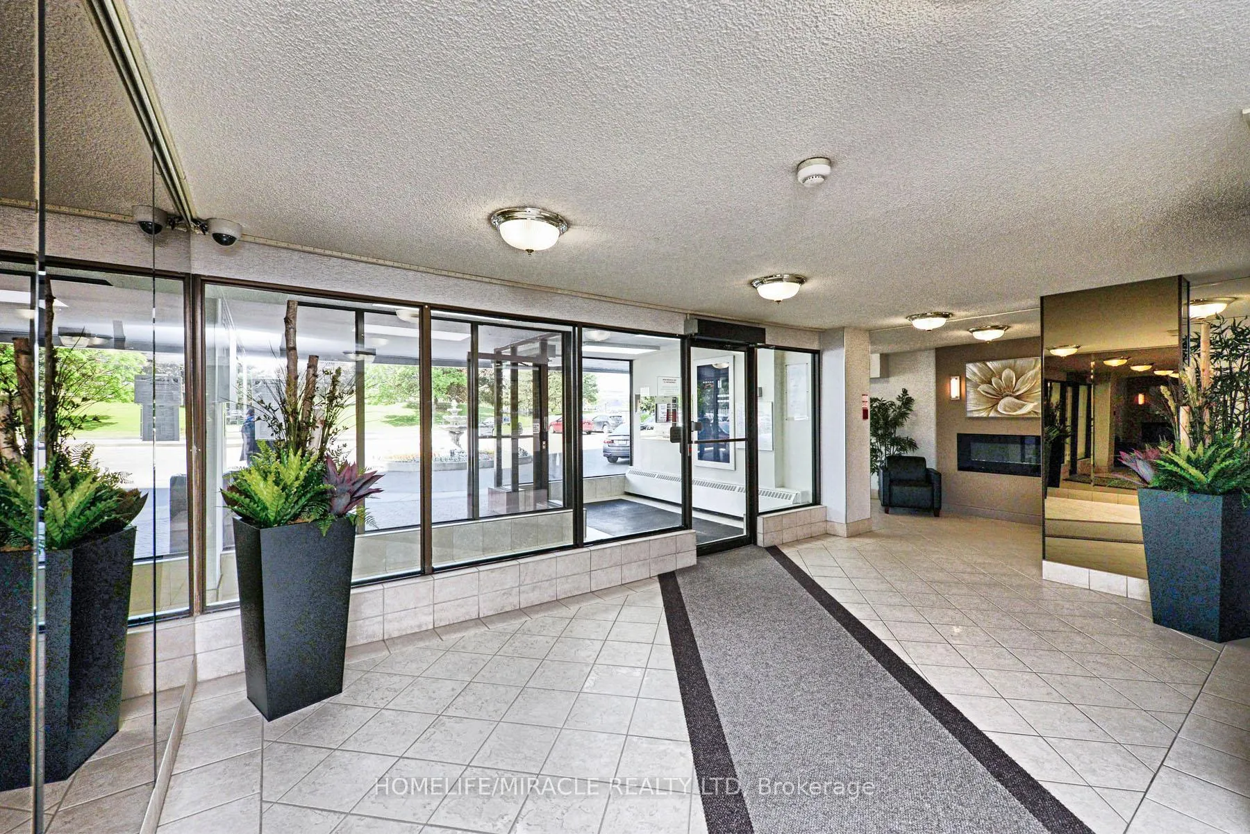 Photo 33 of Unit 2005, 18 Knightbridge Road, Brampton, Bramalea South Industrial — HOMEH