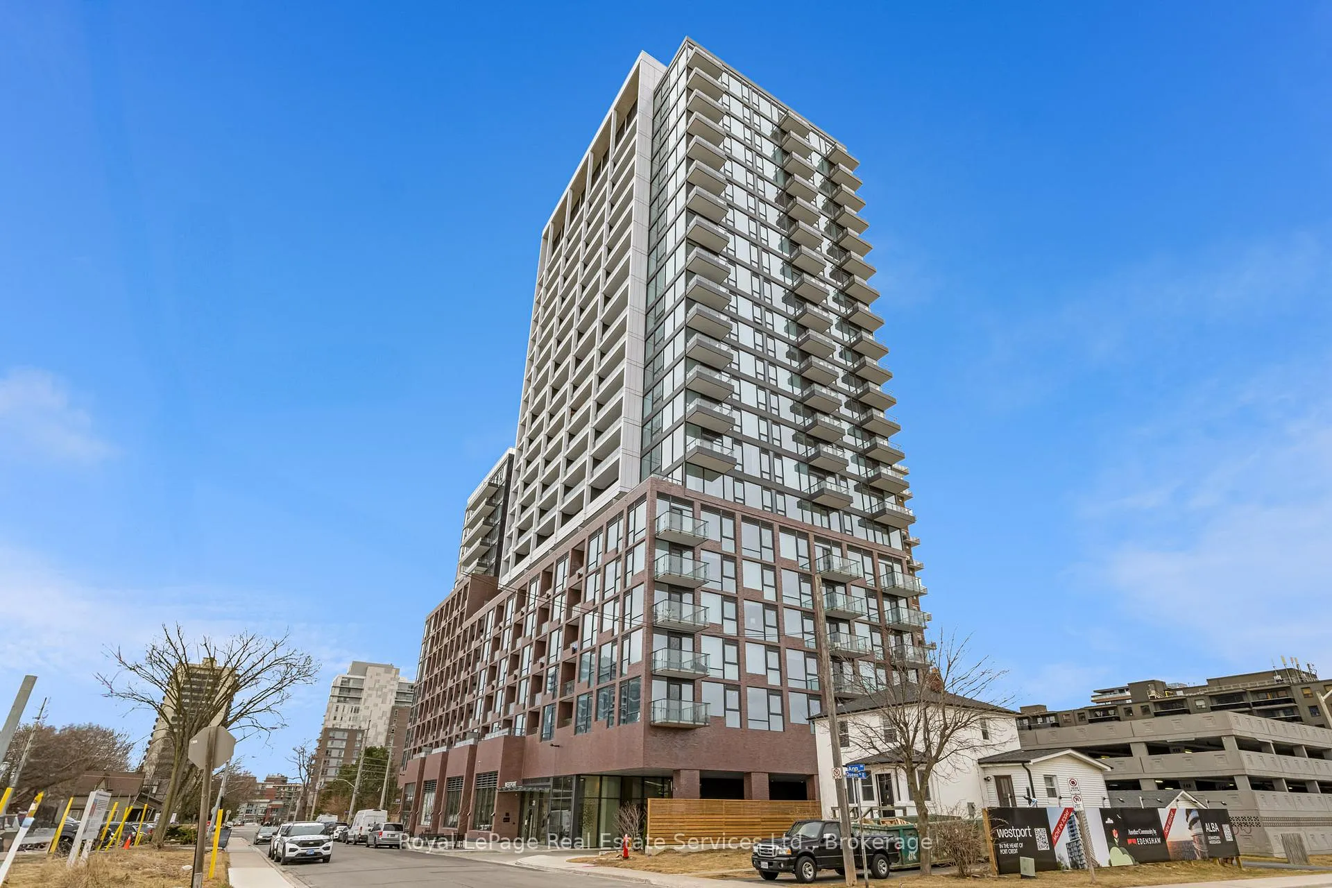 Photo 1 of Unit 720, 28 Ann Street, Mississauga, Port Credit — HOMEH