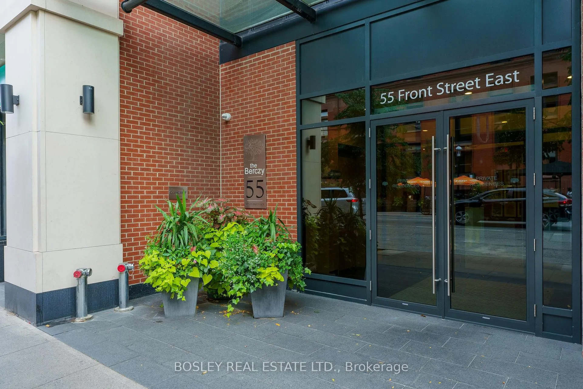 Photo 2 of Unit PH1203, 55 Front Street E, Toronto, Waterfront Communities — HOMEH