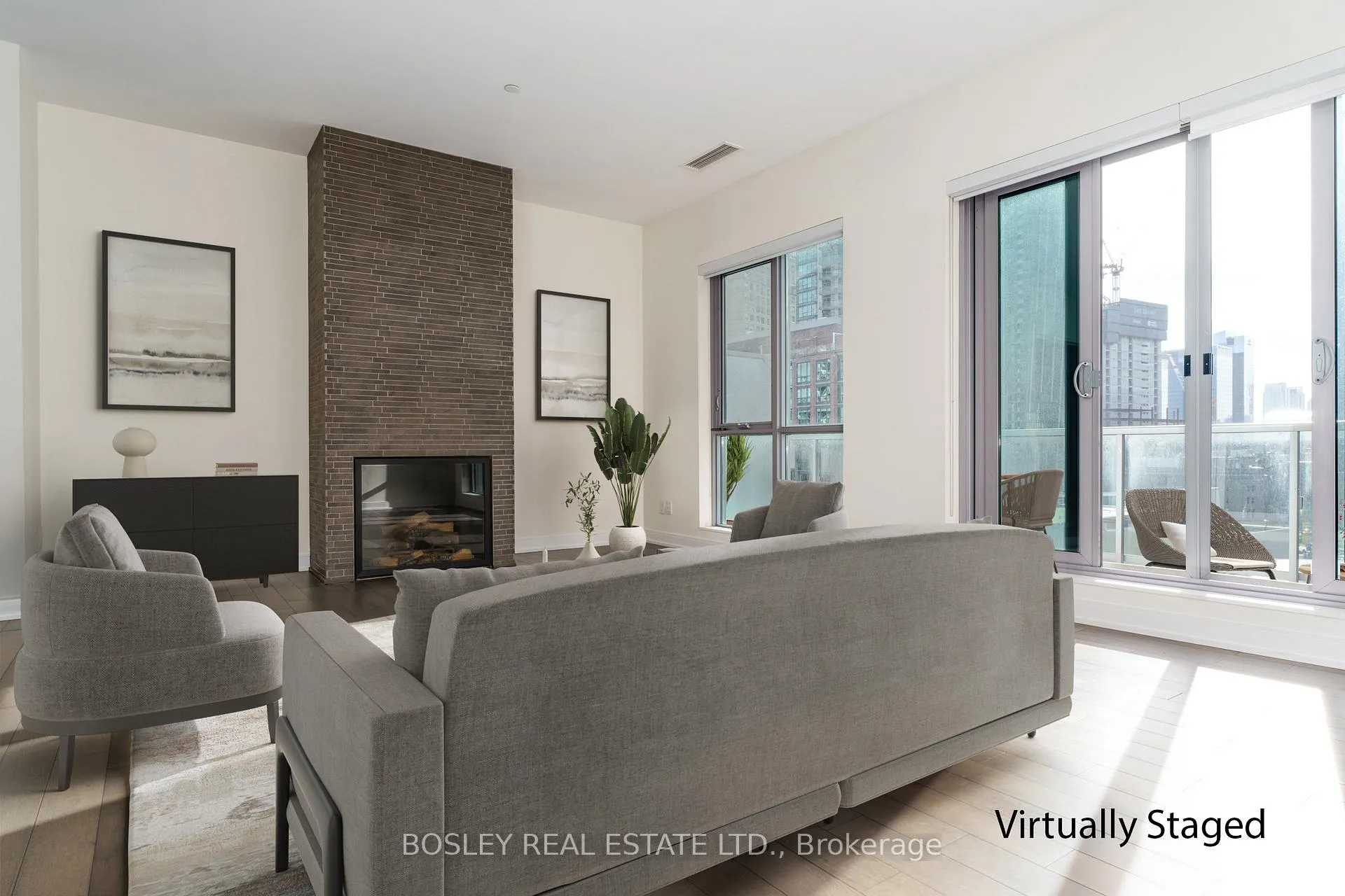 Photo 4 of Unit PH1203, 55 Front Street E, Toronto, Waterfront Communities — HOMEH
