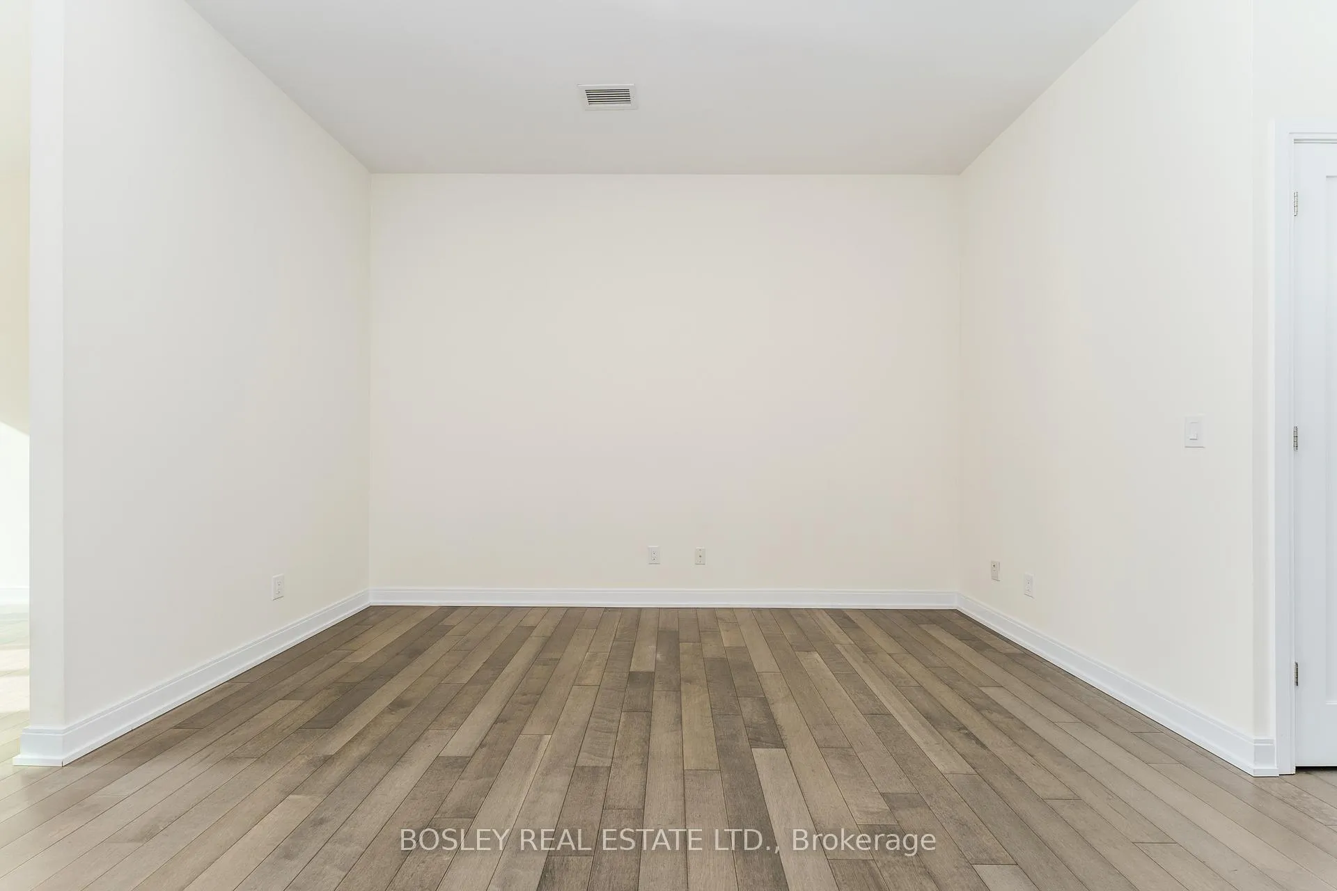 Photo 9 of Unit PH1203, 55 Front Street E, Toronto, Waterfront Communities — HOMEH
