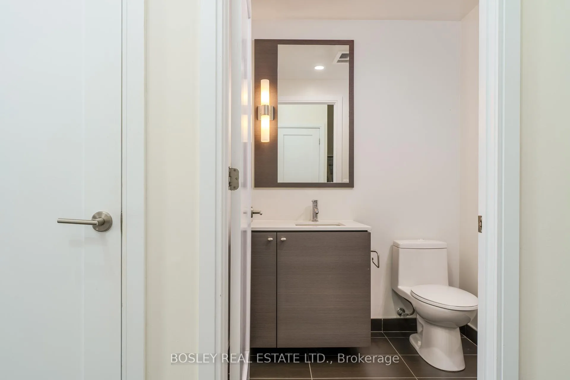 Photo 17 of Unit PH1203, 55 Front Street E, Toronto, Waterfront Communities — HOMEH
