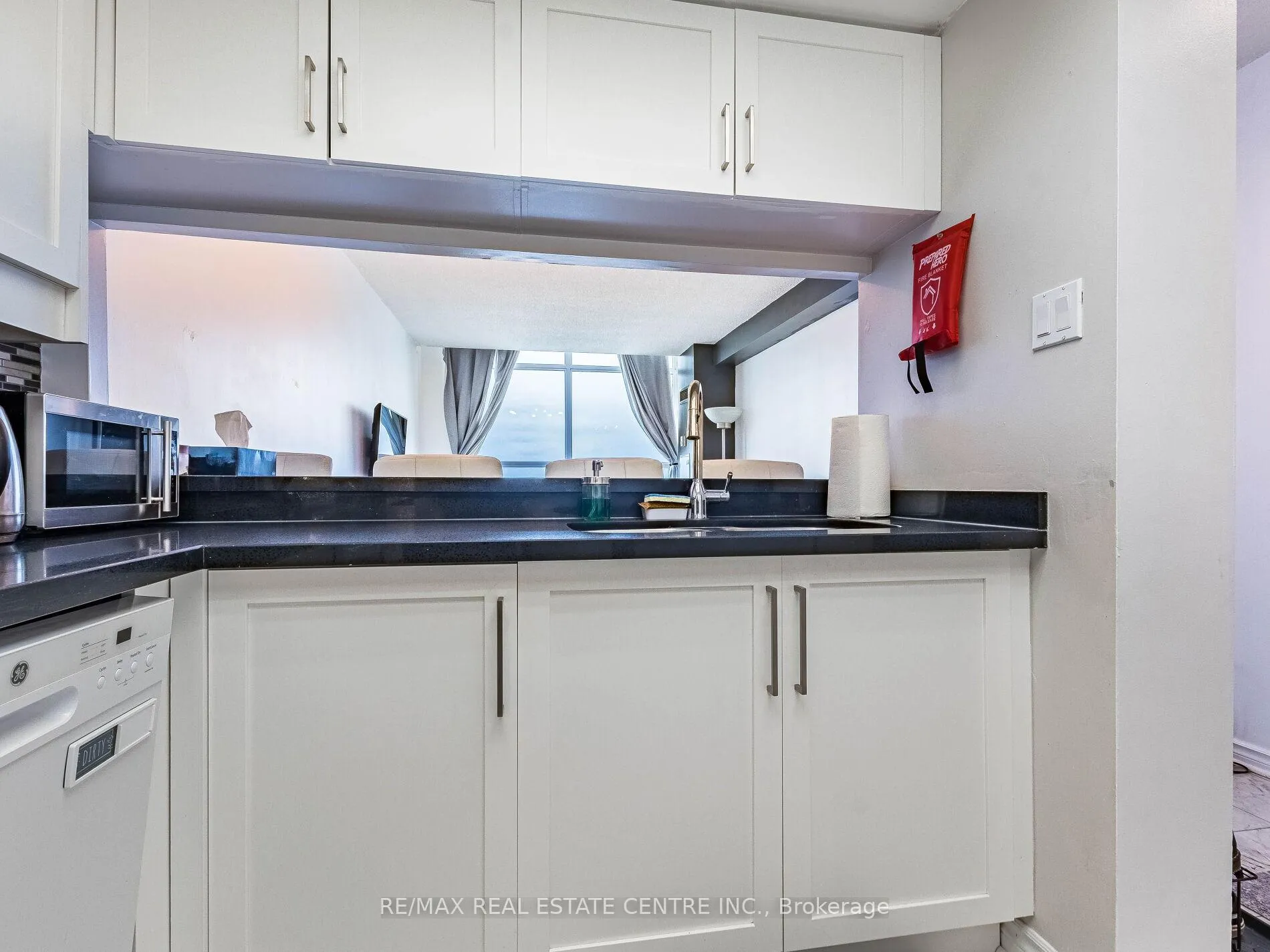 Photo 19 of Unit 1616, 250 Webb Drive, Mississauga, City Centre — HOMEH