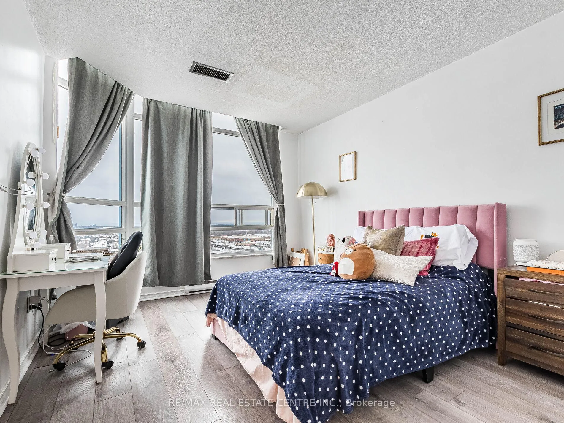 Photo 21 of Unit 1616, 250 Webb Drive, Mississauga, City Centre — HOMEH