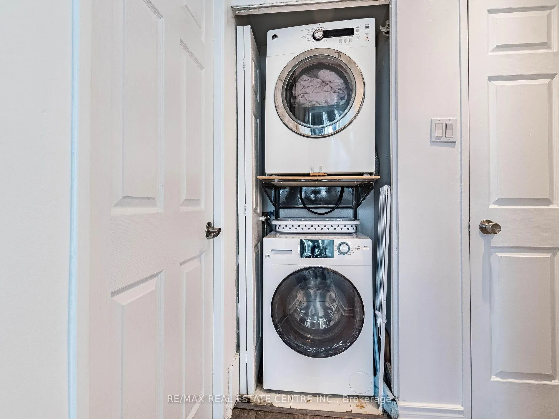 Photo 29 of Unit 1616, 250 Webb Drive, Mississauga, City Centre — HOMEH