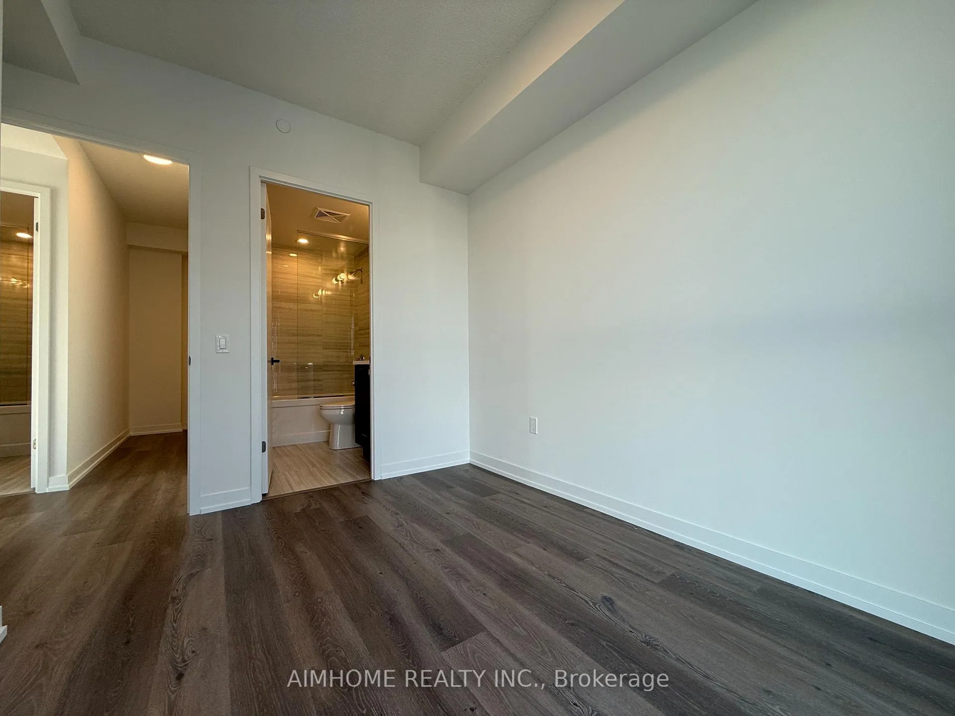 Photo 7 of Unit 6002, 225 Commerce Street, Vaughan, Vaughan Corporate Centre — HOMEH