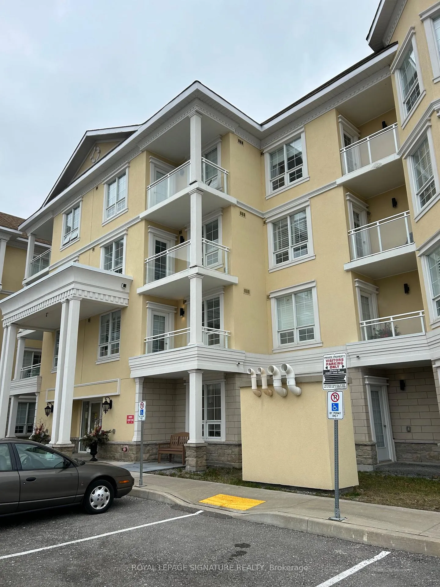 Photo 11 of Unit 321, 21 Brookhouse Drive, Clarington, Newcastle — HOMEH