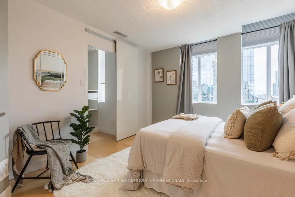 Photo 20 of Unit 702, 36 James Street S, Hamilton, Central — HOMEH