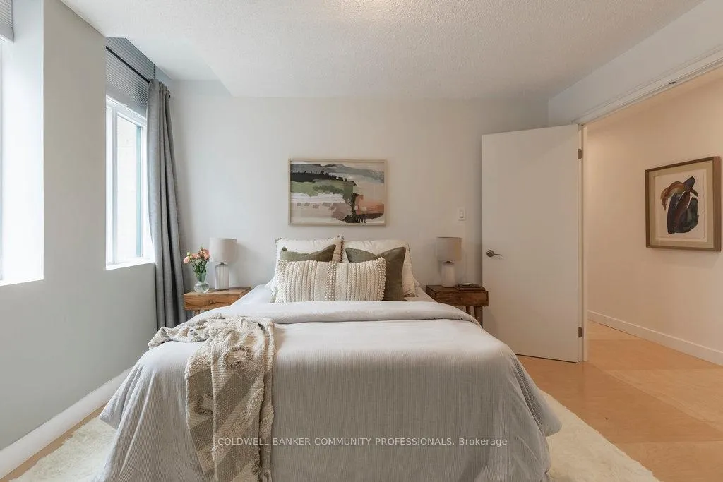 Photo 21 of Unit 702, 36 James Street S, Hamilton, Central — HOMEH