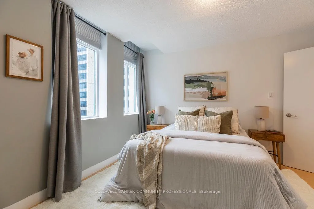 Photo 23 of Unit 702, 36 James Street S, Hamilton, Central — HOMEH