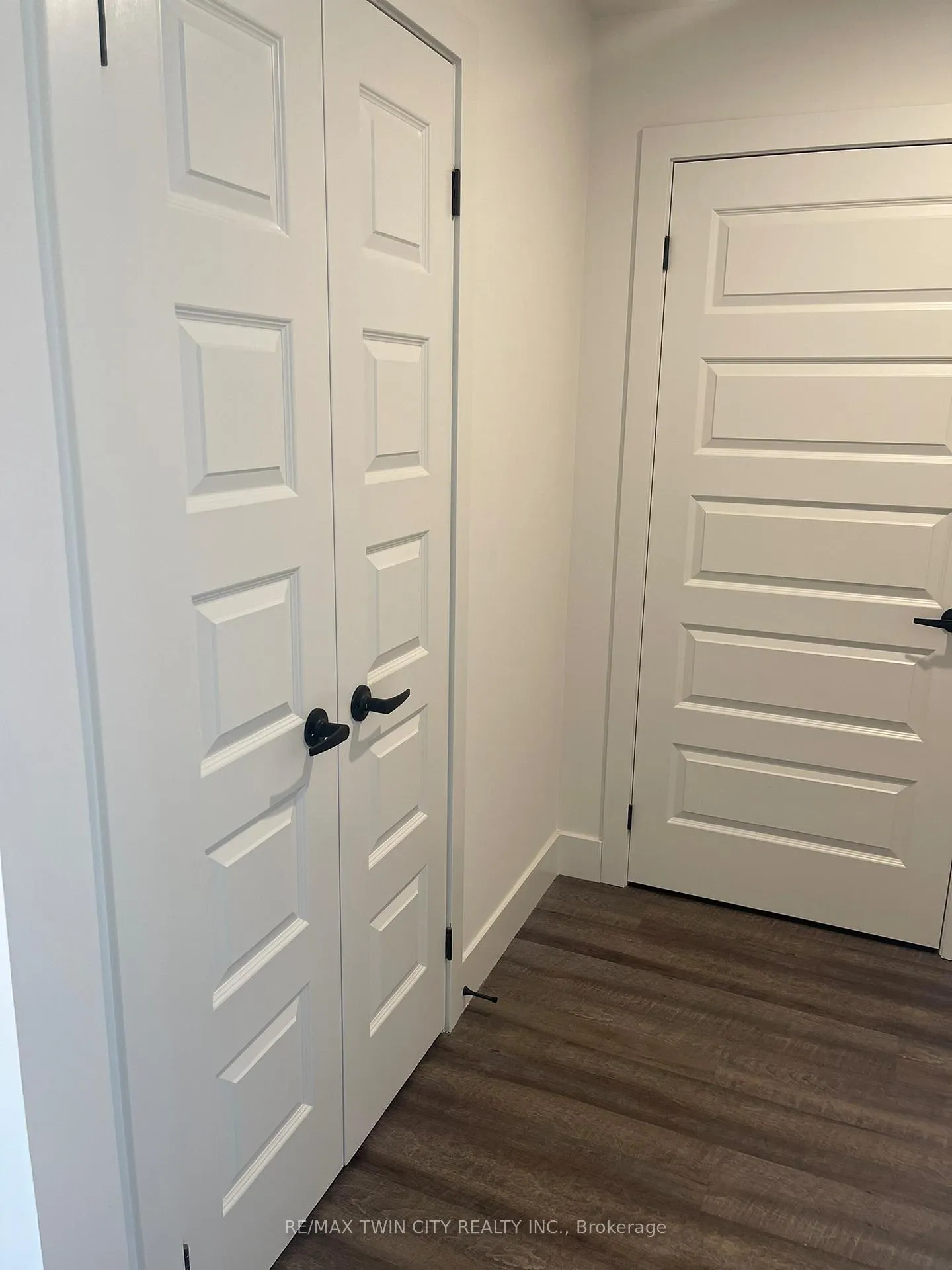 Photo 7 of Unit 601, 107 Roger Street, Waterloo, Uptown Waterloo — HOMEH