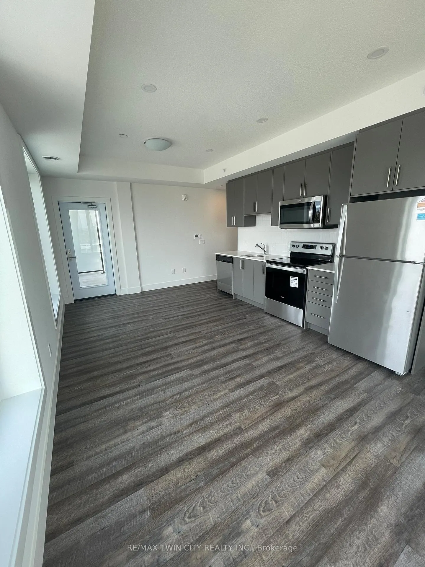 Photo 14 of Unit 601, 107 Roger Street, Waterloo, Uptown Waterloo — HOMEH