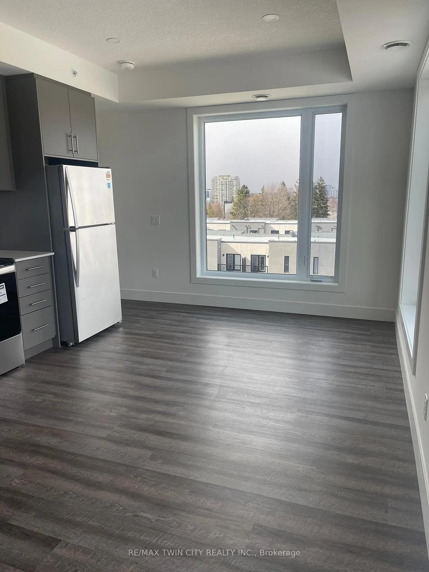 Photo 16 of Unit 601, 107 Roger Street, Waterloo, Uptown Waterloo — HOMEH