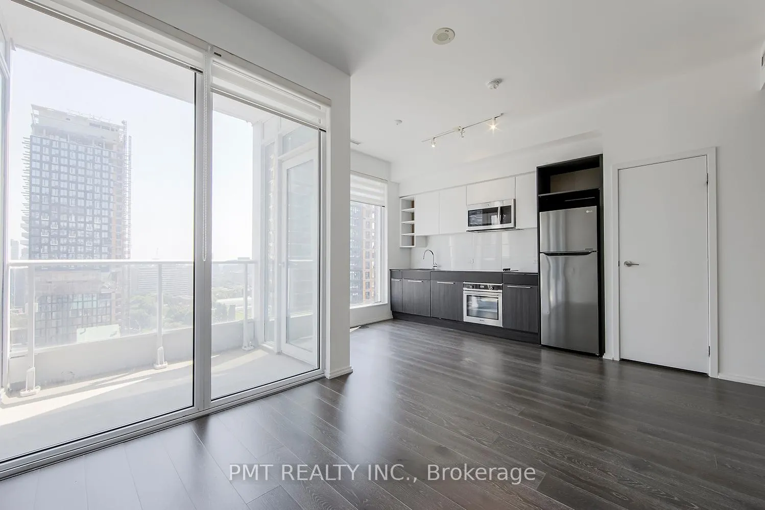 Photo 8 of Unit 2001, 68 Shuter Street, Toronto, Church-Yonge Corridor — HOMEH