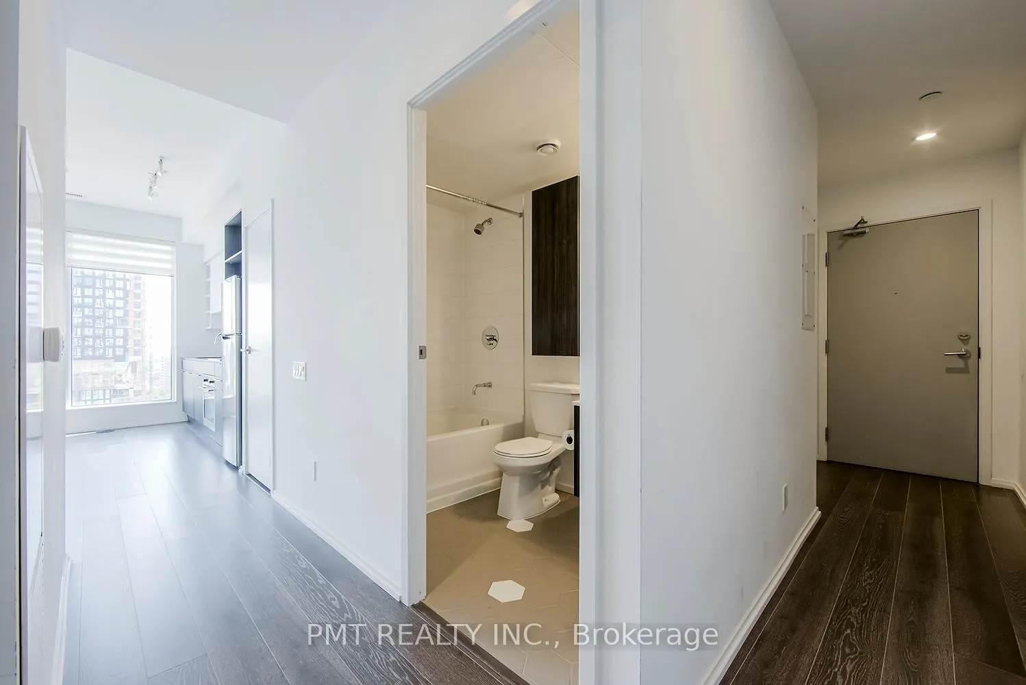 Photo 13 of Unit 2001, 68 Shuter Street, Toronto, Church-Yonge Corridor — HOMEH