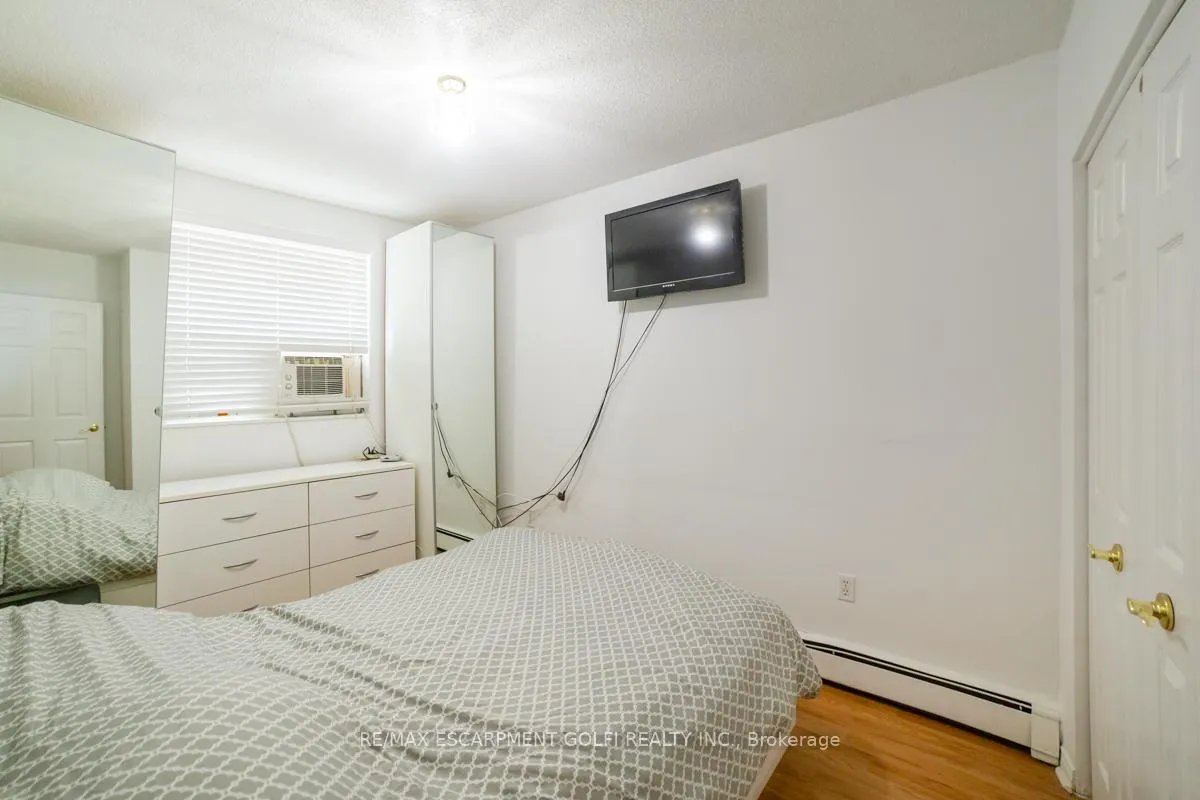 Photo 13 of Unit 501, 30 Summit Avenue, Hamilton, Eastmount — HOMEH