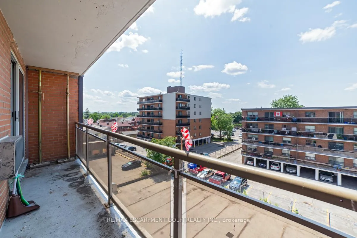 Photo 19 of Unit 501, 30 Summit Avenue, Hamilton, Eastmount — HOMEH