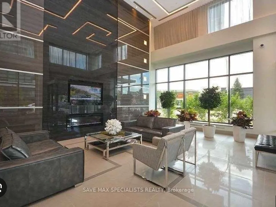 Front of Unit 609, 3975 Grand Park Drive