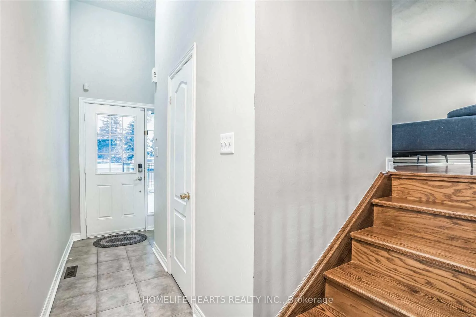 Photo 3 of Unit 1, 2360 Britannia Road, Mississauga, Erin Mills — HOMEH