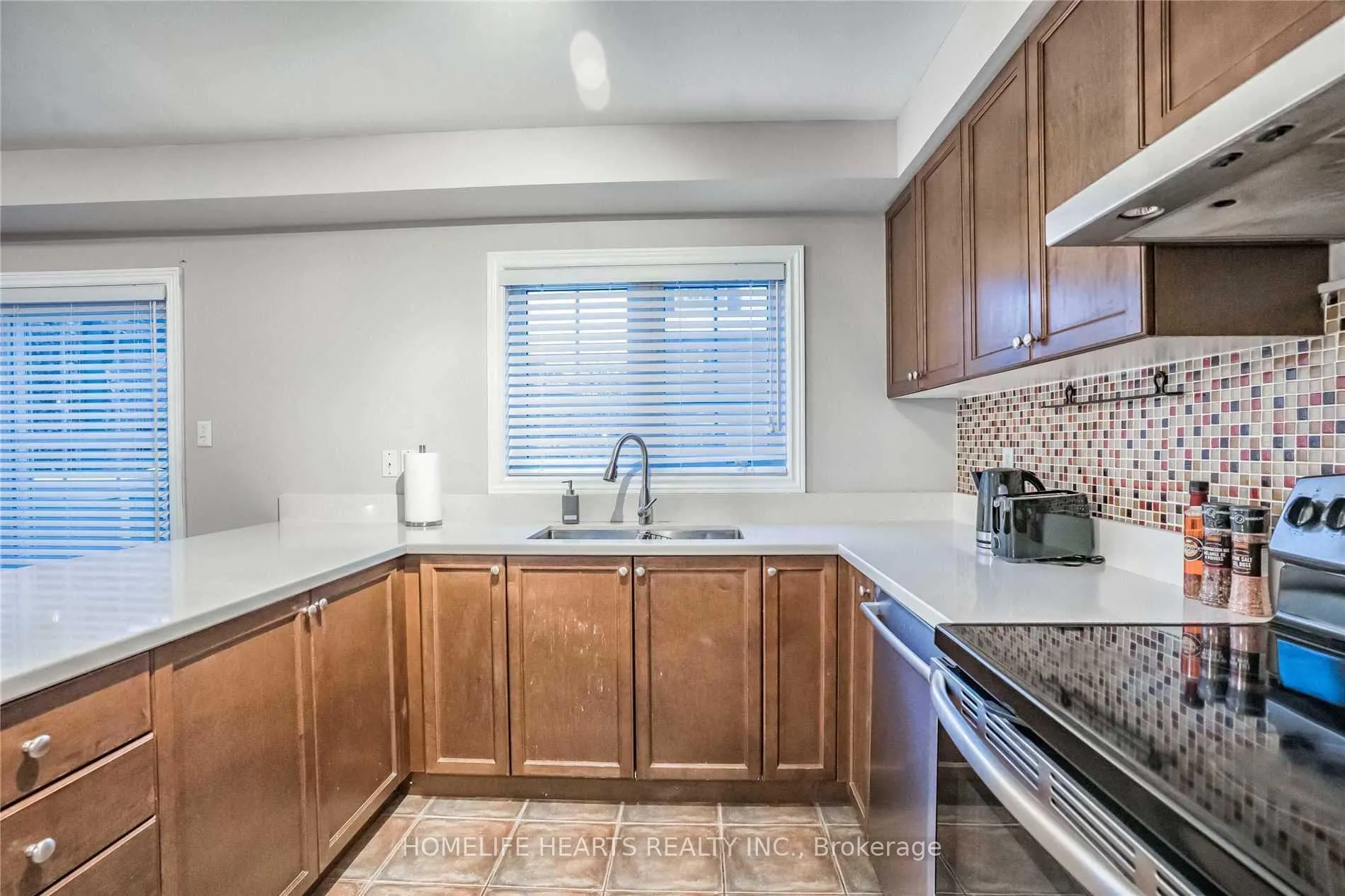 Photo 19 of Unit 1, 2360 Britannia Road, Mississauga, Erin Mills — HOMEH