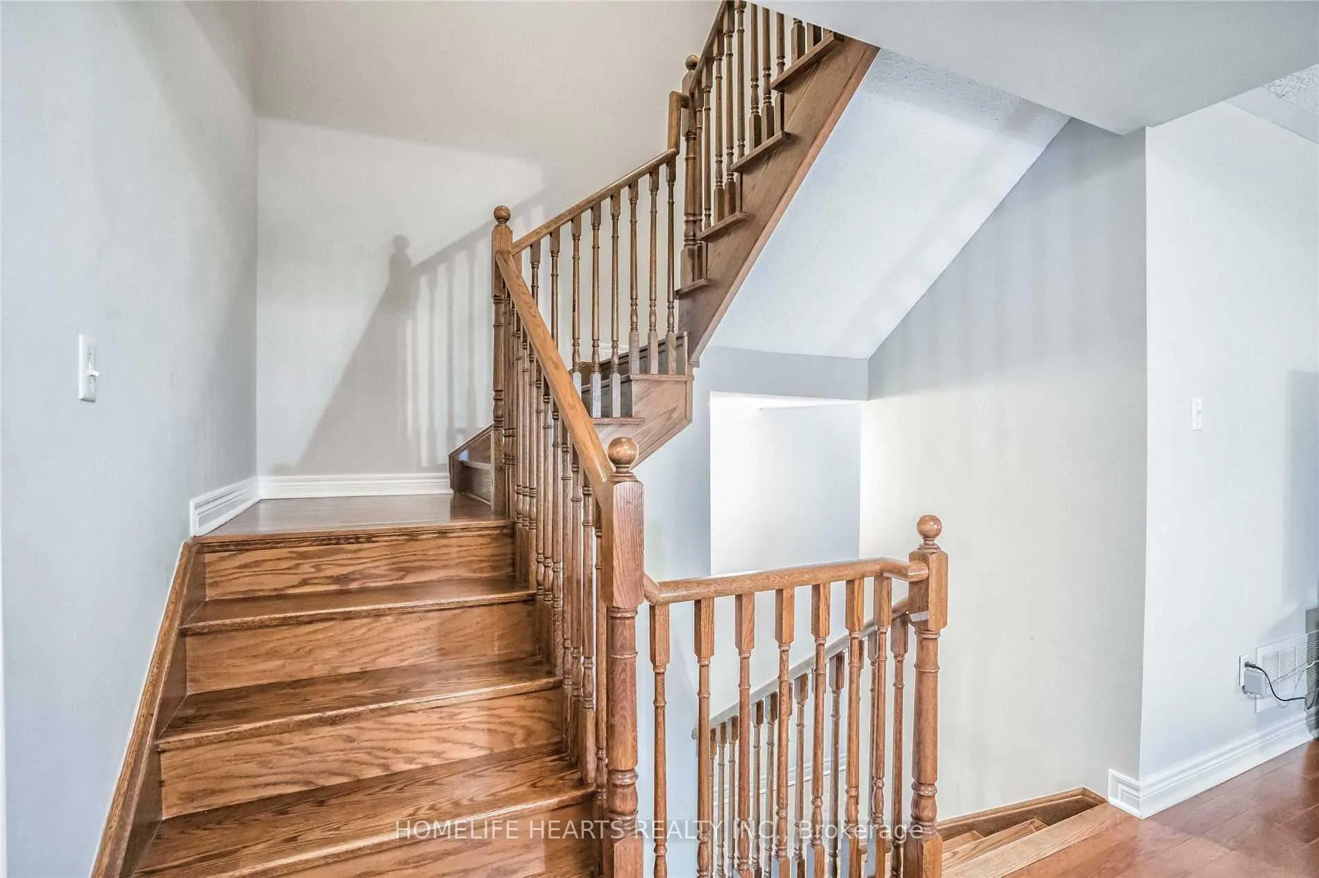 Photo 23 of Unit 1, 2360 Britannia Road, Mississauga, Erin Mills — HOMEH
