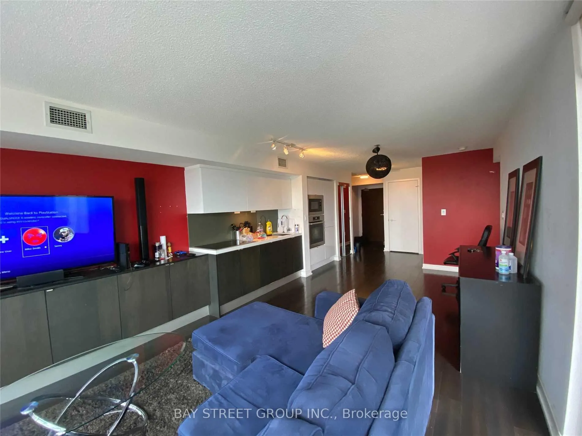 Photo 5 of Unit 1906, 21 Iceboat Terrace, Toronto, Waterfront Communities — HOMEH