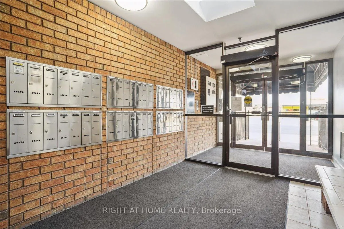 Photo 7 of Unit 604, 432 Main Street E, Hamilton, Stinson — HOMEH
