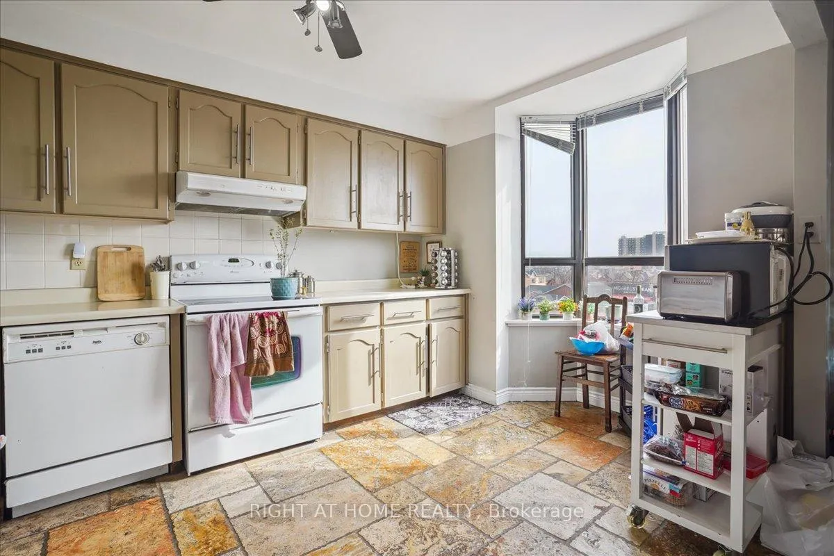 Photo 15 of Unit 604, 432 Main Street E, Hamilton, Stinson — HOMEH