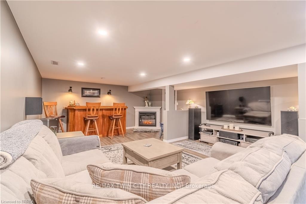 Photo 23 of 63 Market Street, Brant, Paris — HOMEH